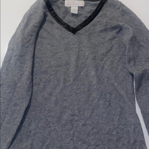 Pure Cashmere Sweater - Picture 6 of 7